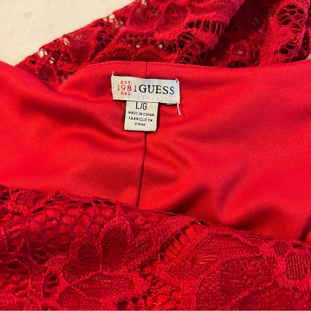 Guess Women Lace Red Dress with Metallic Brand Tag ( Guess) V-Neck 3/4 Sleeves - Picture 2 of 15